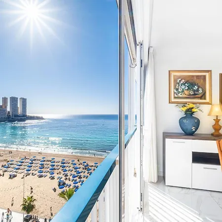 Copacabana 10-b Levante Benidorm