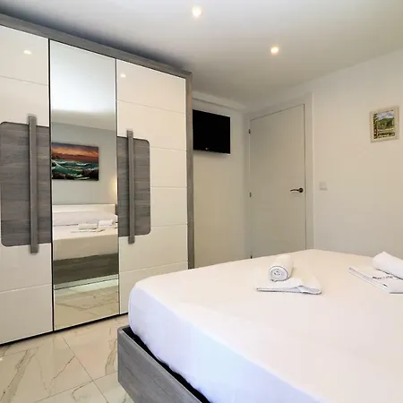 Copacabana 10-b Levante Apartament